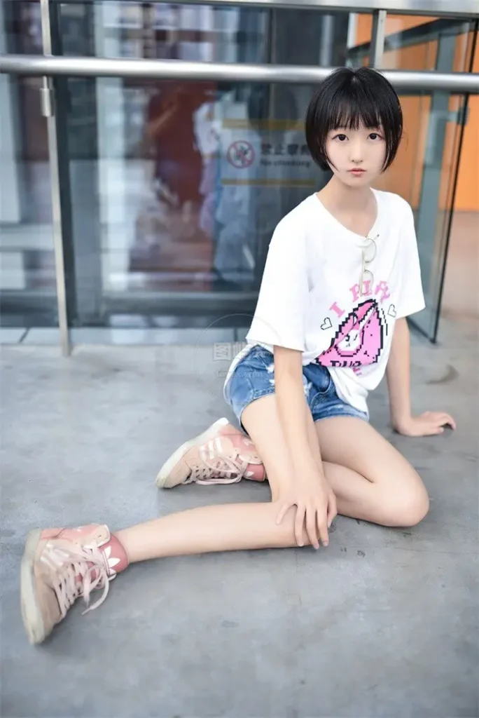 风之领域 No.105 牛仔短裤小丸子 [45P-199MB]-图屿X