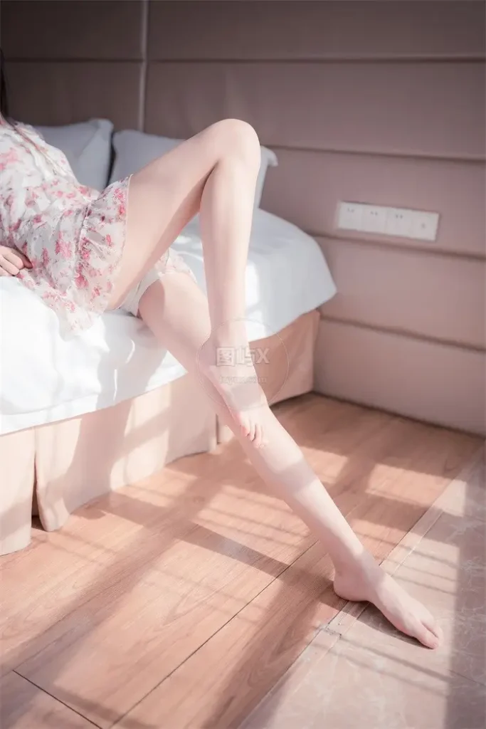 风之领域 No.111 粉色花花公主裙 [48P-108MB]-图屿X