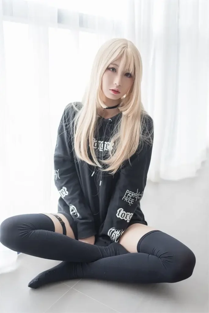 风之领域 No.152 黑暗少女 [44P-194MB]-图屿X