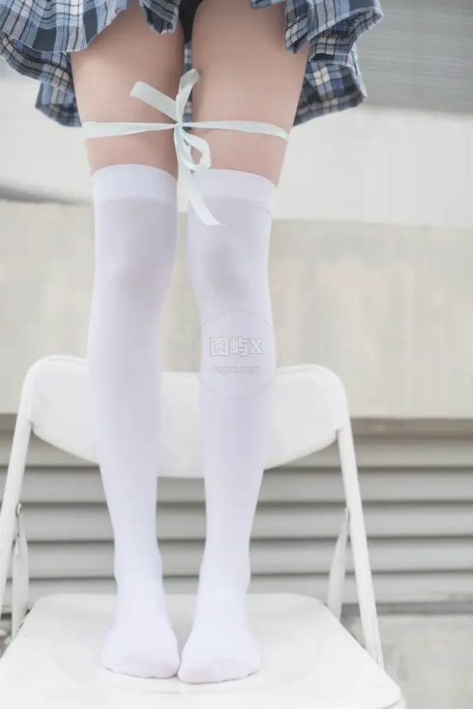 风之领域 No.189 格子裙白丝美少女 [41P-361MB]-图屿X