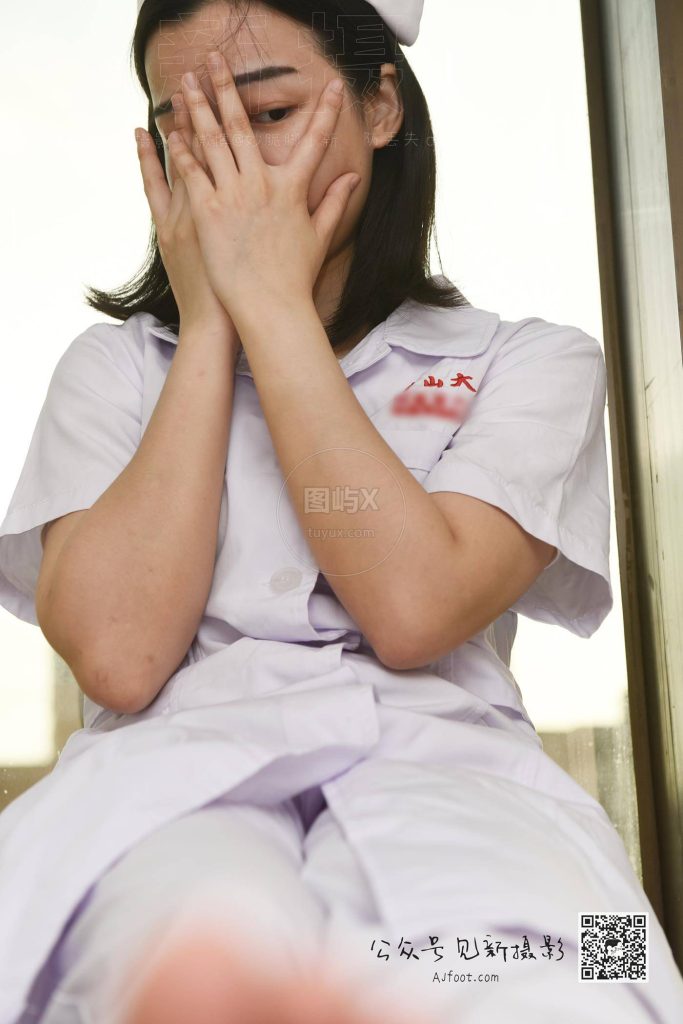 见新摄影 NO.012-985医科大学护理美女 [131P-1V-2.2GB]-图屿X