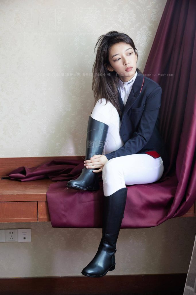 见新摄影 NO.026 巅峰 英姿飒爽 帅气少女风 ｜ 又酷又美的骑 [324P-1V-2.9GB]-图屿X