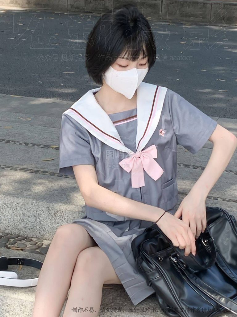 见新摄影 NO.053 灰色JK 深深进入心中 [165P-1V-1.5GB]-图屿X