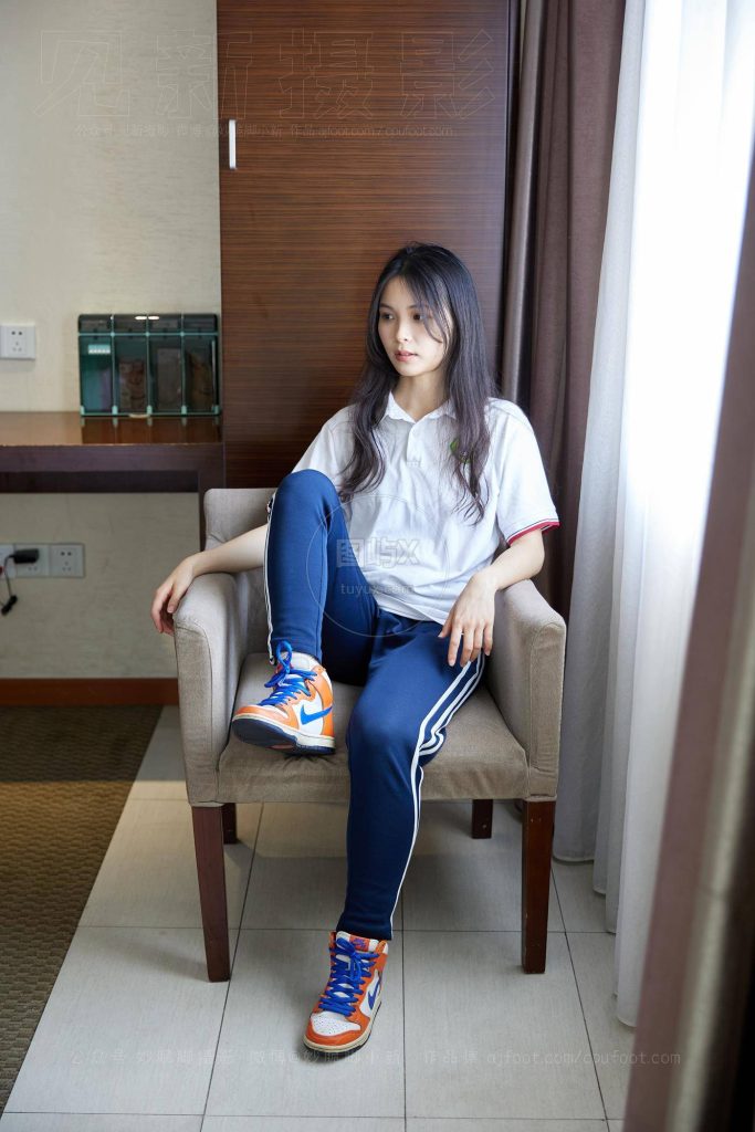 见新摄影 NO.015-清纯甜美校园风《多想回到那个夏天》 [51P-1V-803MB]-图屿X