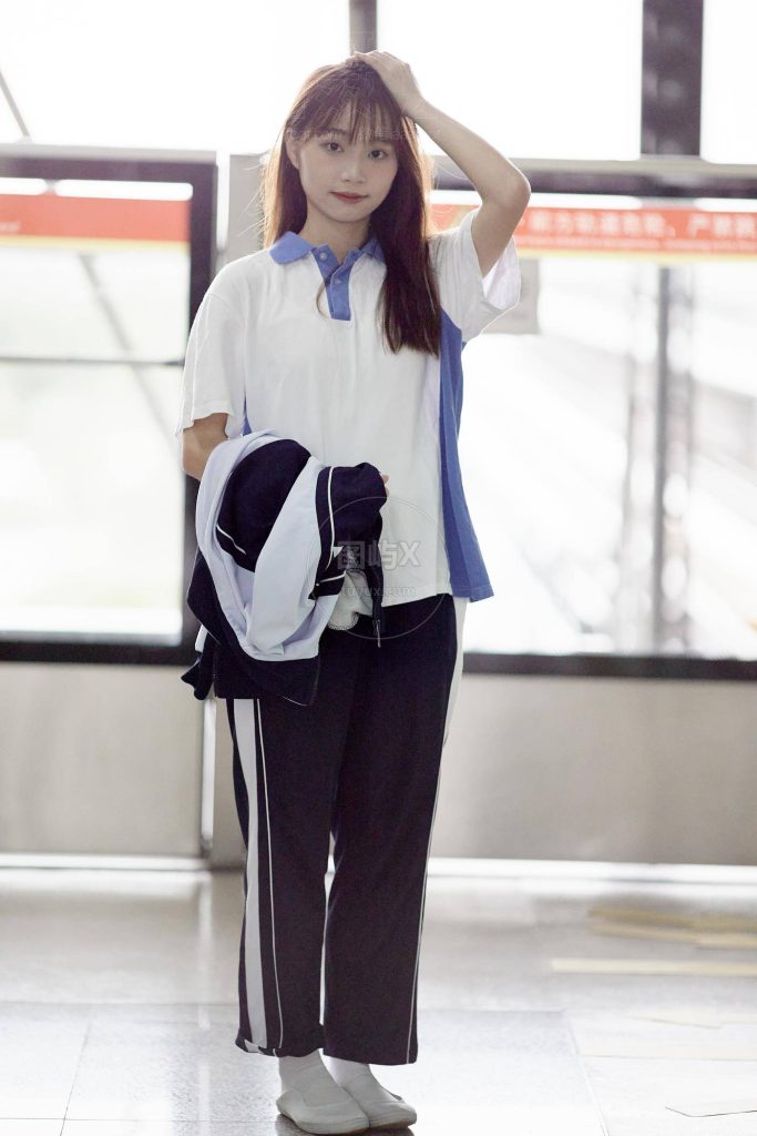 见新摄影 NO.039 甜美雨天 [161P-1V-1.3GB]-图屿X