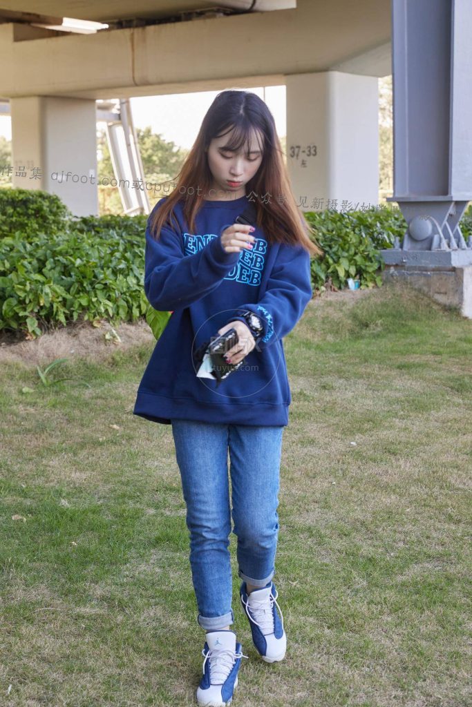 见新摄影 NO.029 自信、阳光、明媚，快看她在发光！单反 [280P-2V-2.5GB]-图屿X