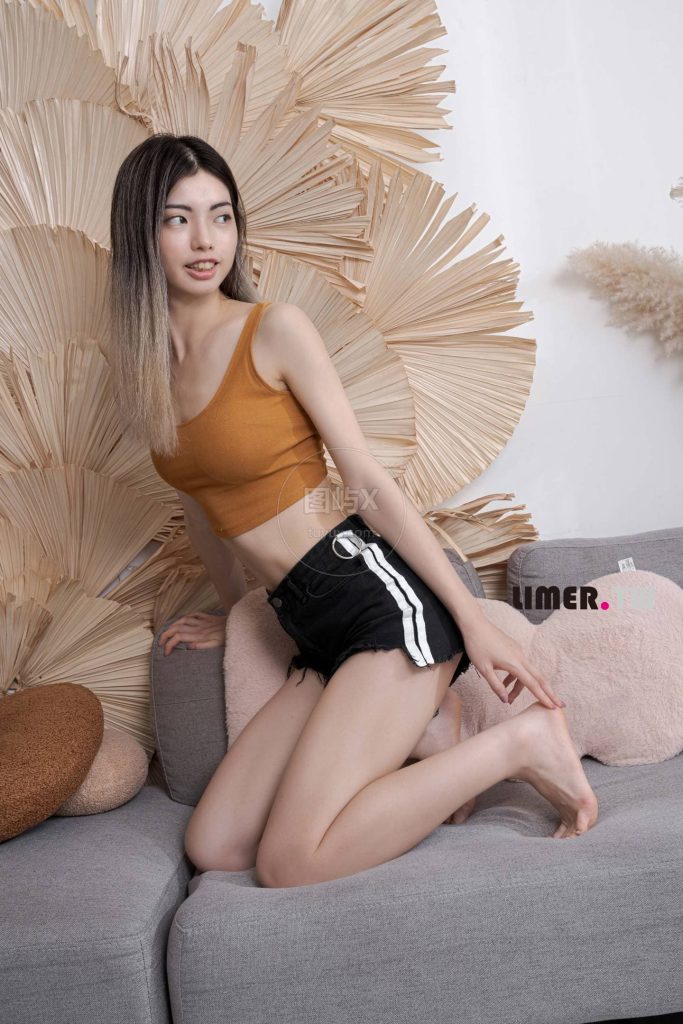 Limerence NO.117 Lily 捨不得换の 旧鞋 x 灵活脚脚噜爆宝特瓶 [215P-2V-4.3GB]-图屿X