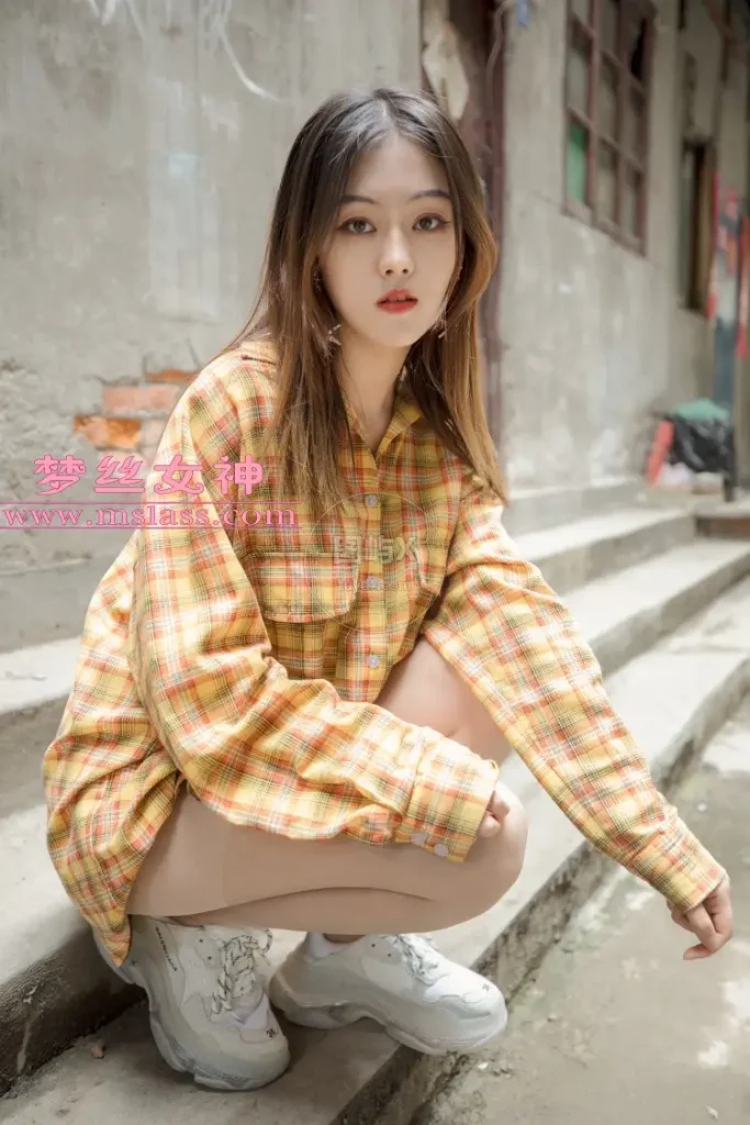 MSLASS梦丝女神 2019-04-23 梦素 复古楼的性感美 [84P-1V-1.4GB]-图屿X