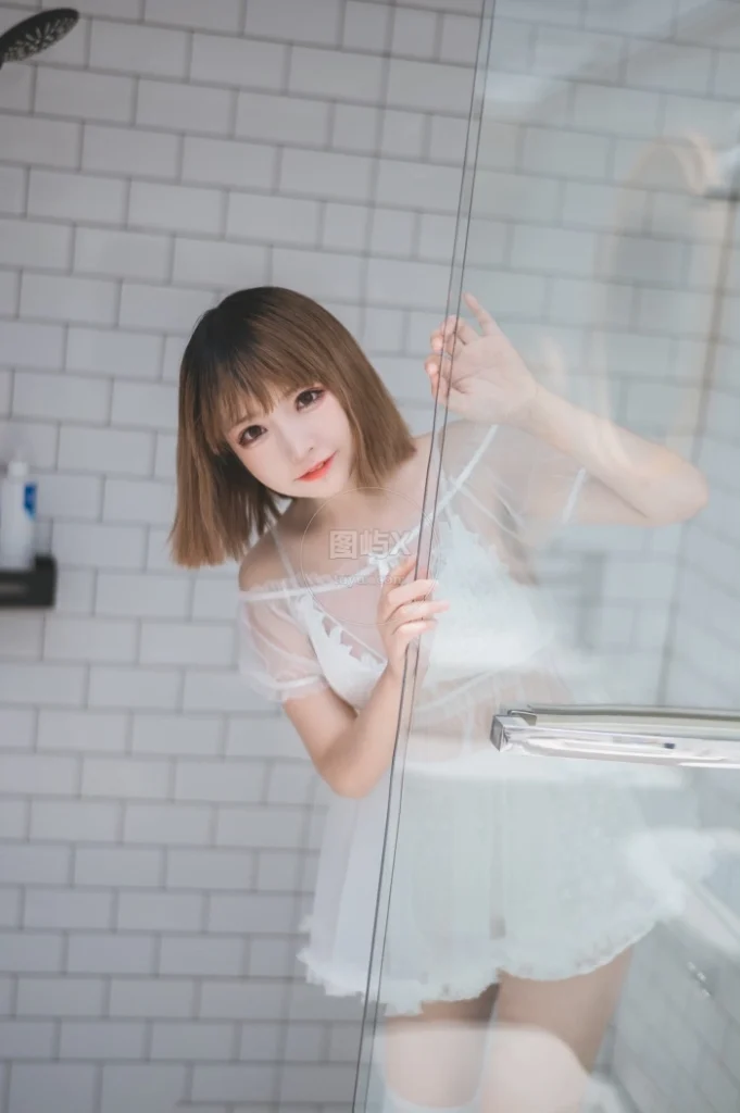 喵糖映画 VOL.025 纯情白裙 [42P-357MB]-图屿X