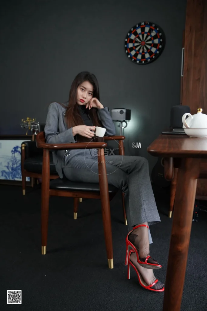 SJA佳爷 新刊 SJA010 毒 [67P-67MB]-图屿X