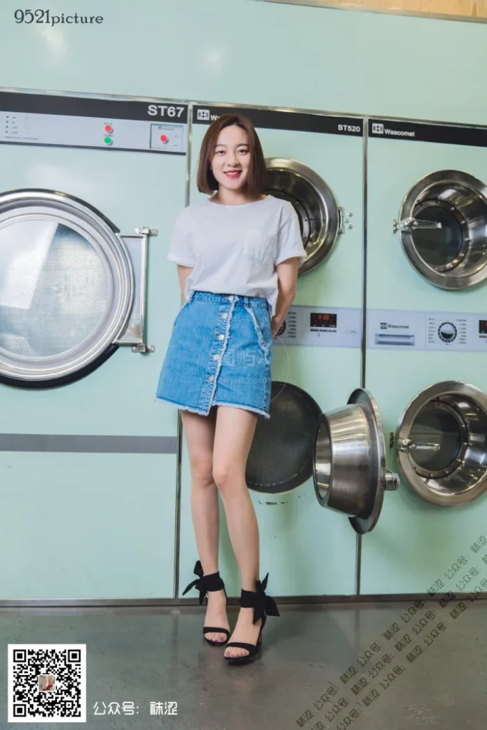 袜涩写真 VOL.033 可心 黑色绑带高跟鞋 [73P-1V-1.5GB]-图屿X