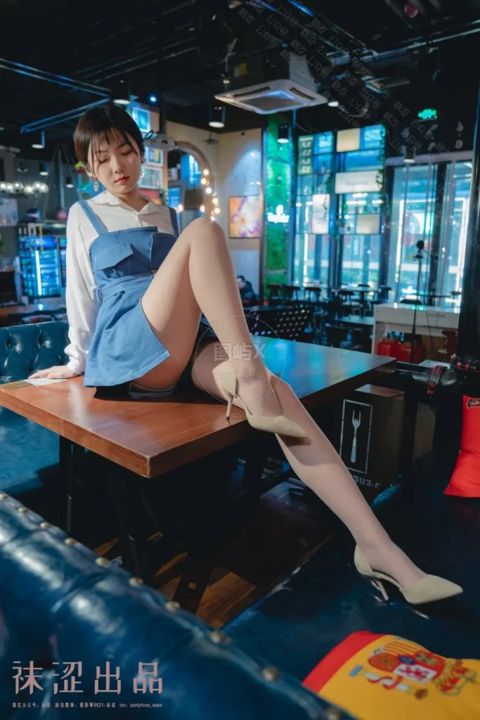 袜涩写真 VOL.059 暖暖牛仔连体裤 [51P-139MB]-图屿X