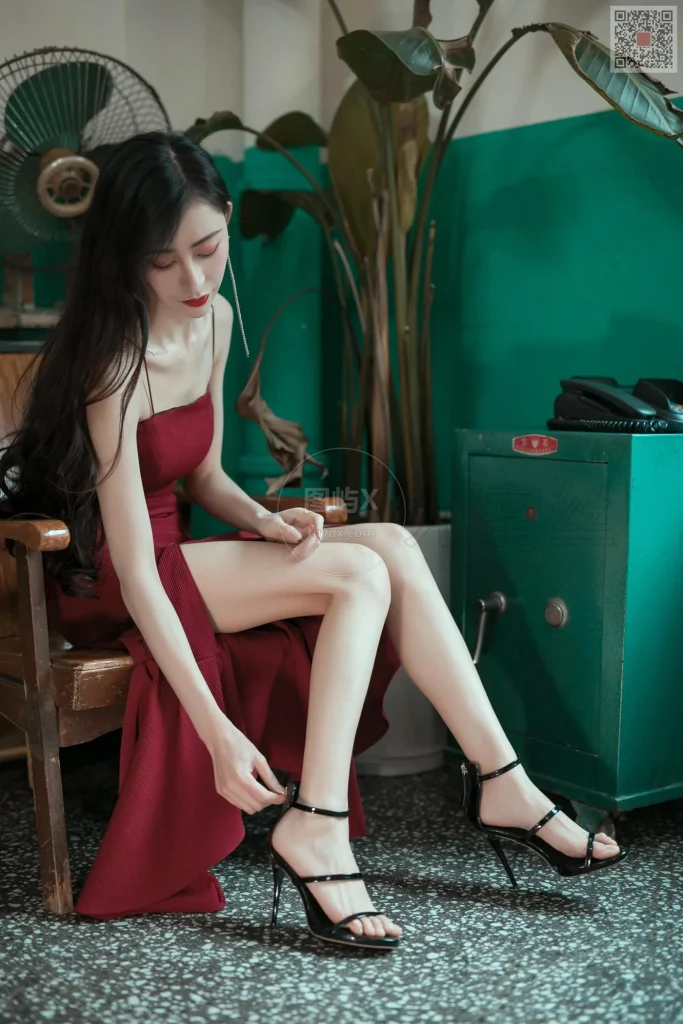 尤蜜丝 穿搭写真 NO.015 [70P-1V-308MB]-图屿X