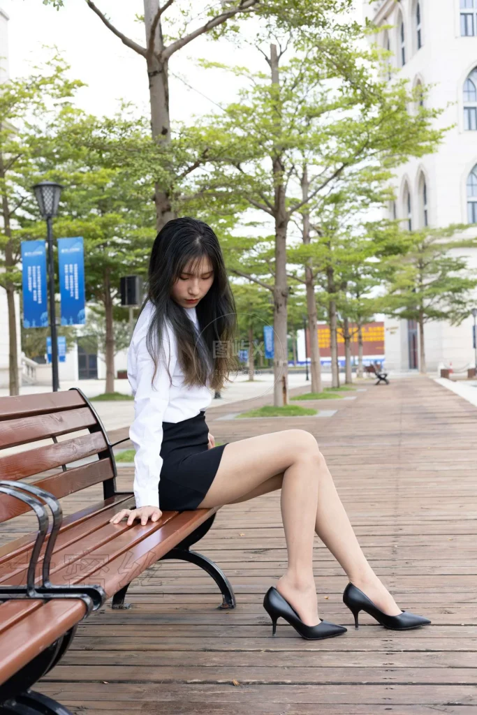 尤蜜丝 穿搭写真 NO.072 [46P-376MB]-图屿X