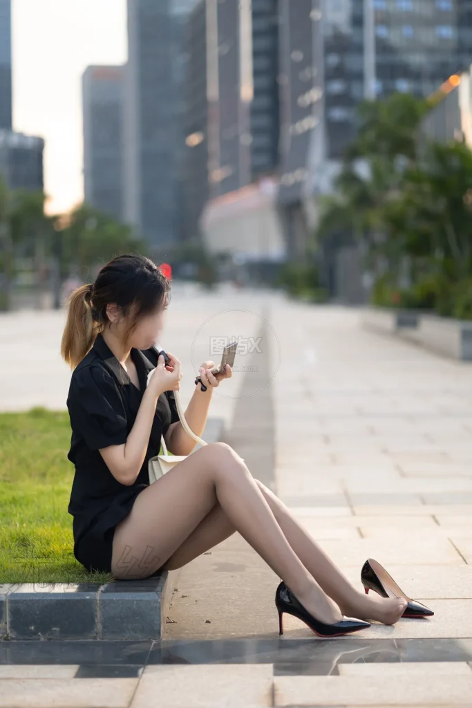 尤蜜丝 穿搭写真 NO.077 [50P-400MB]-图屿X