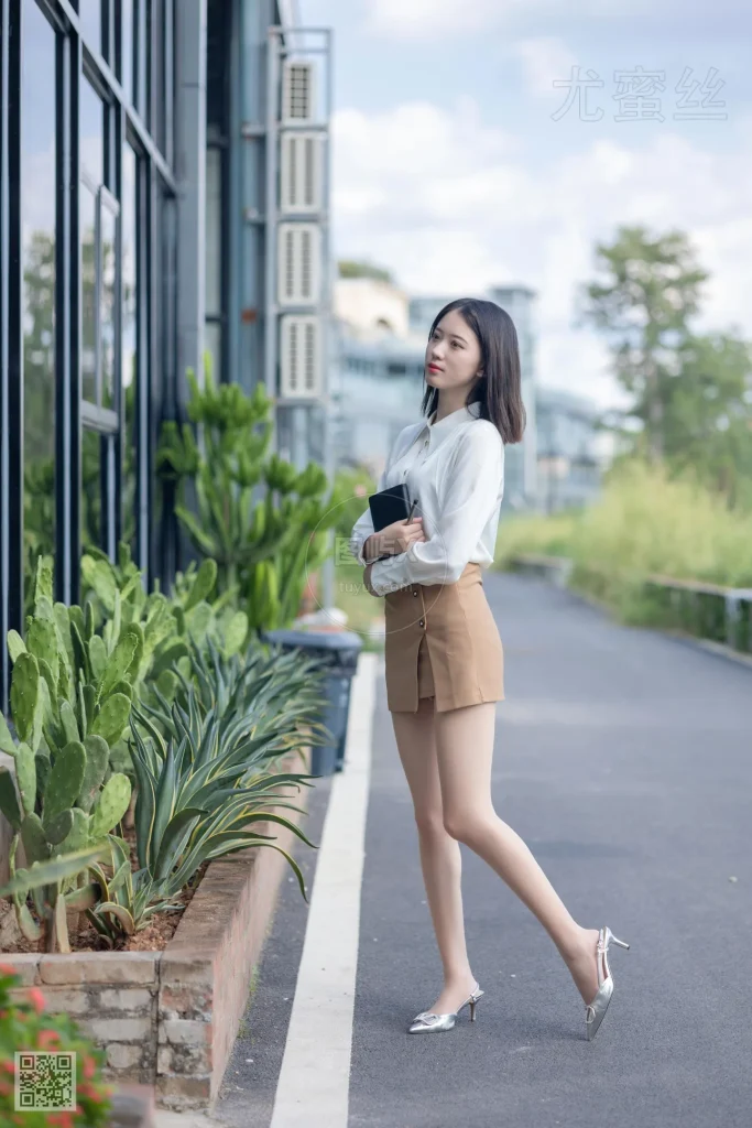 尤蜜丝 穿搭写真 NO.115 [56P-399MB]-图屿X