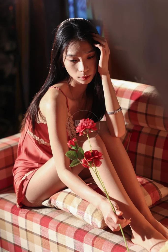 尤蜜丝 穿搭写真 NO.140 [52P-570MB]-图屿X