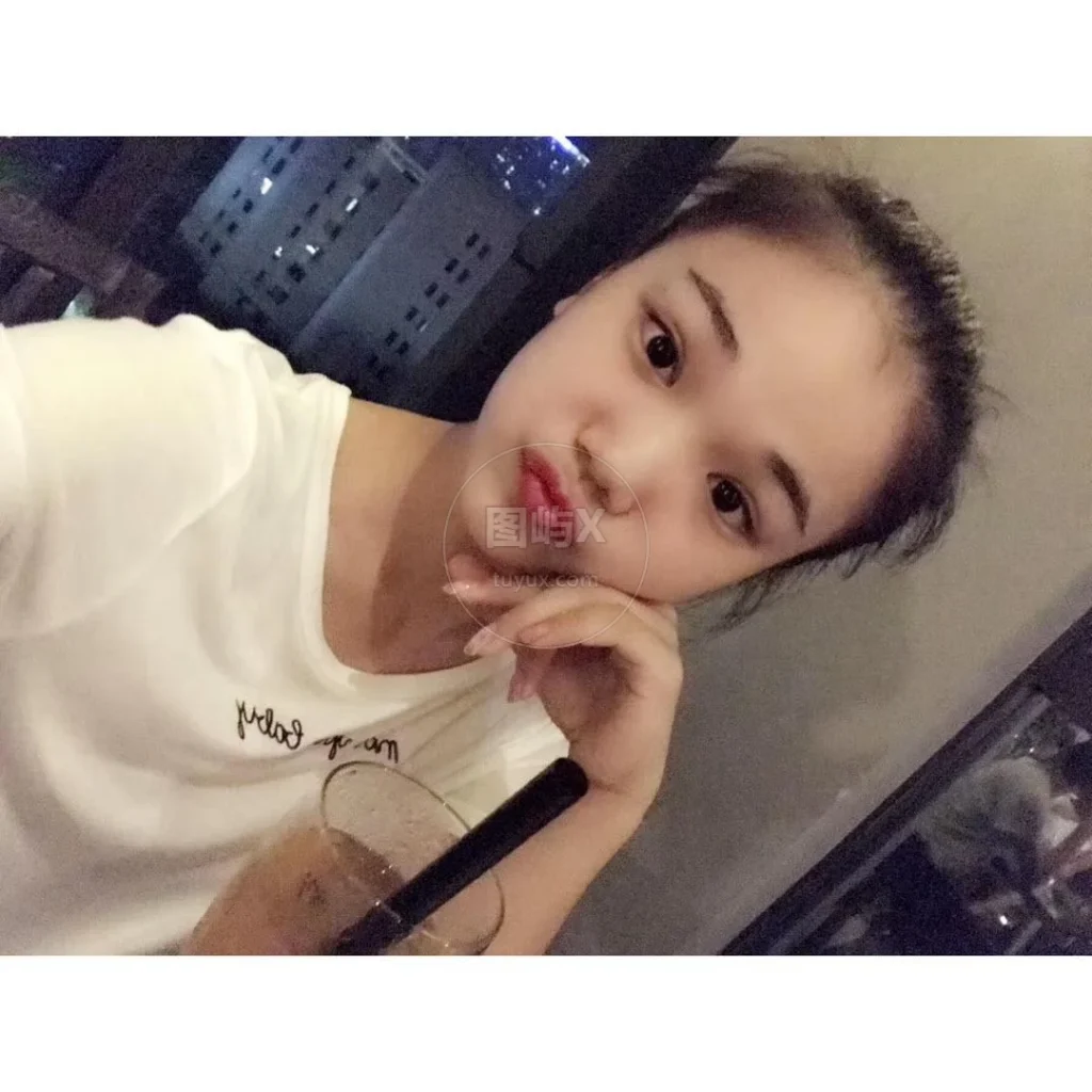 鱼鱼足影 NO.070 护士闺蜜与慧慧 [54P-164MB]-图屿X