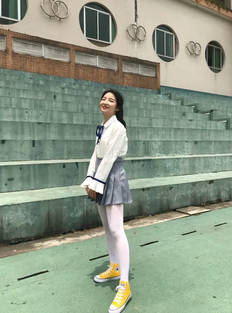 最爱帆布鞋 NO.009 [75P-259MB]-图屿X