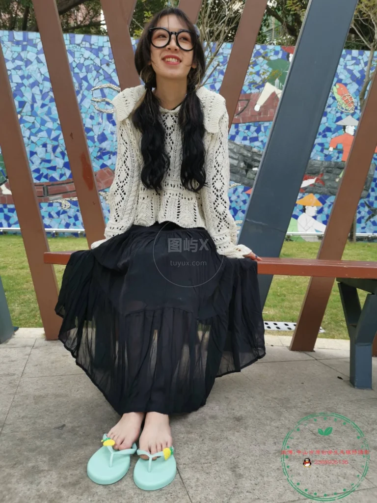 中山足模摄影 NO.011 2020 微微双人 [140P-4V-1.3GB]-图屿X