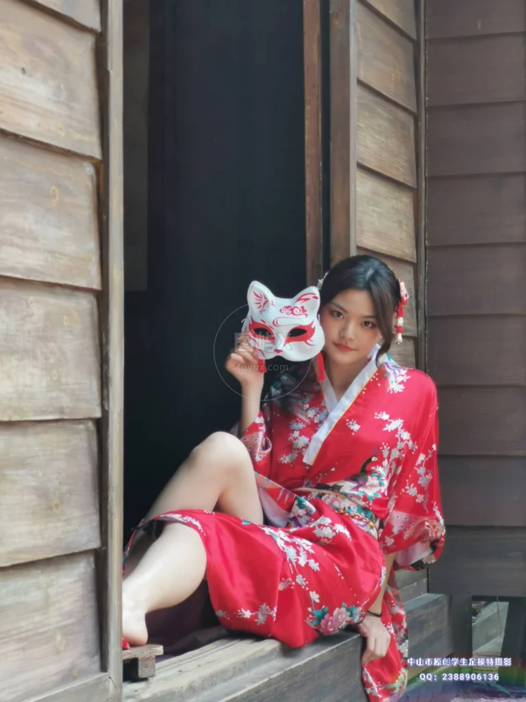 中山足模摄影 NO.014 2021 诚诚和服（第一期） [106P-1V-551MB]-图屿X