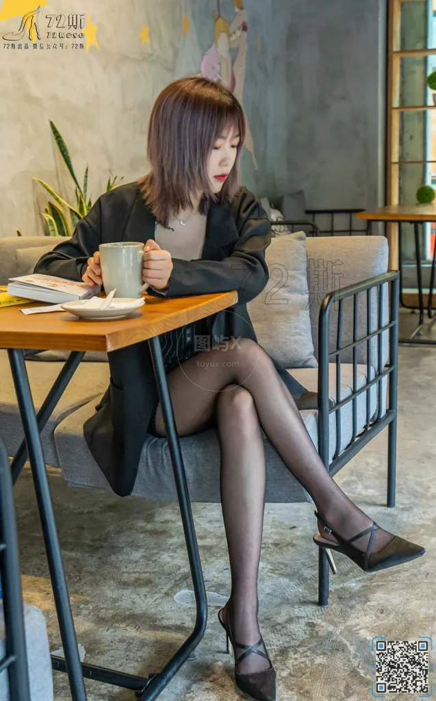 72斯 No.08 咖啡厅淑女 [47P-89MB]-图屿X
