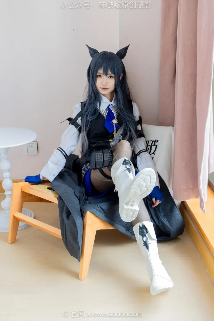 BoBoSocks袜啵啵 NO.675 甜甜圈-靴子、纯白棉袜、薄黑丝、cos明日方舟（缄默得克萨斯） [152P-1V-6.4GB]-图屿X