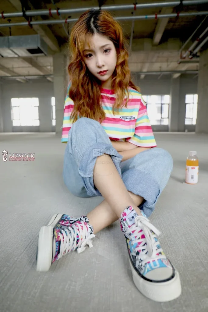 Imzsock爱美足 No.081 Ella [53P-295MB]-图屿X