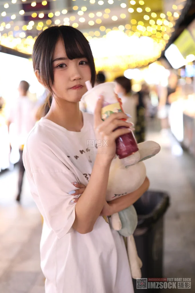 Imzsock爱美足 No.140 莹莹 [102P-1V-2.5GB]-图屿X