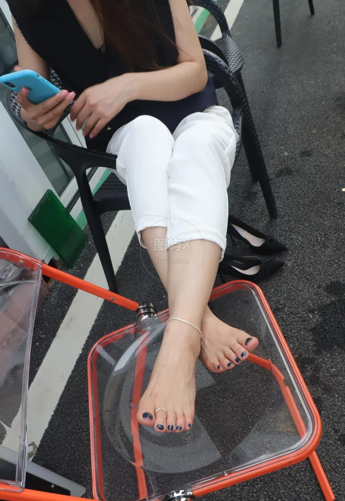 Pary学生模拍 NO.034 新模女神小婷的37码美脚绝版 [150P-837MB]-图屿X