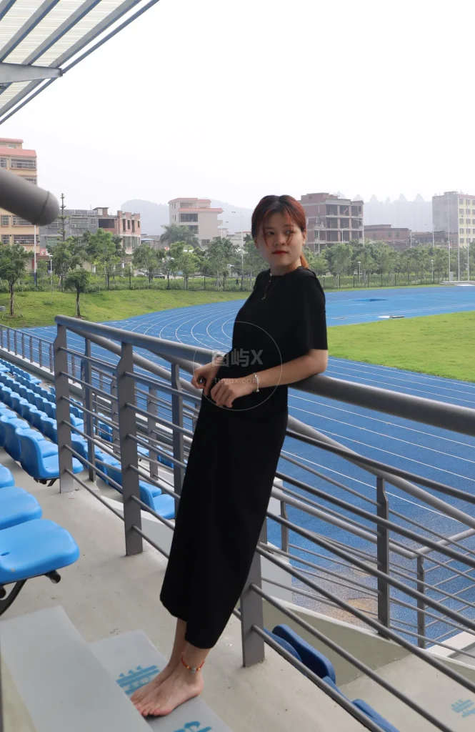 Pary学生模拍 NO.094 与小金到体育公园拍脚 [88P-412MB]-图屿X