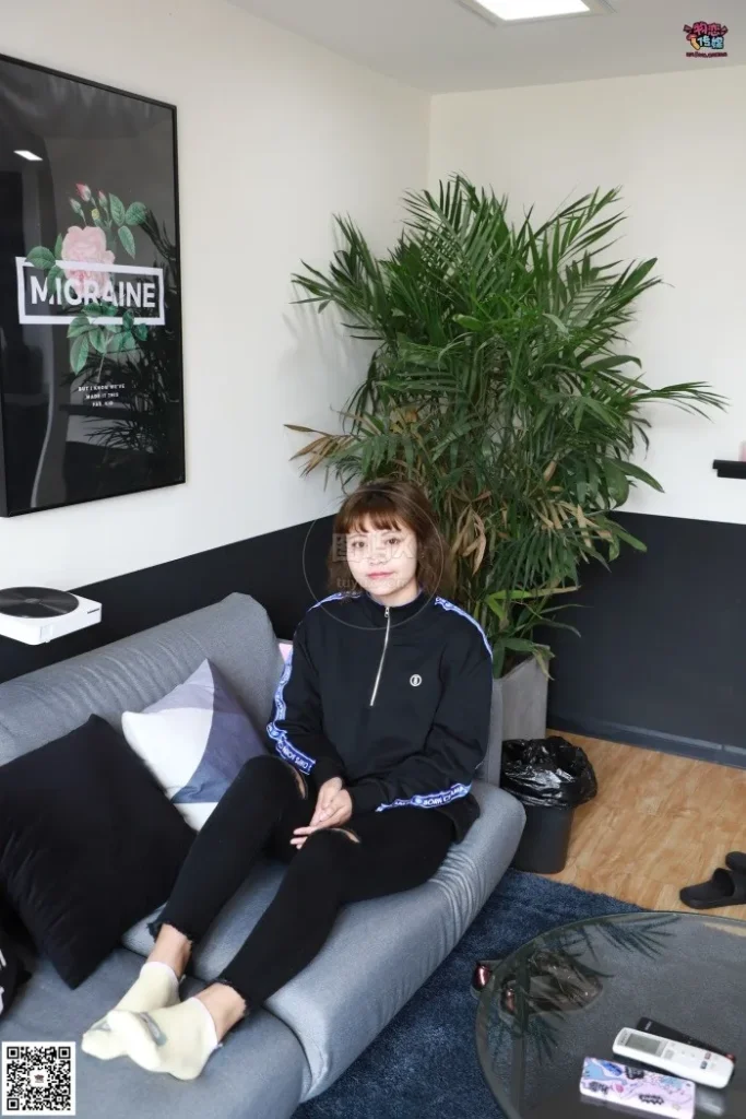 物恋传媒 NO.007 刚毕业的小幼师，有要提问的吗 [96P-1.1GB]-图屿X