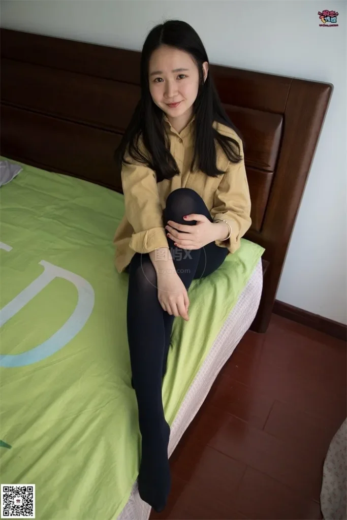 物恋传媒 NO.008 你们想要的厚重口味来啦，喜欢小姐姐吗 [145P-2.2GB]-图屿X