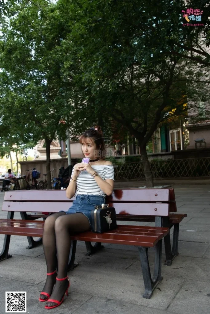 物恋传媒 NO.035 黑色星期五正式上线 [129P-1V-1.5GB]-图屿X