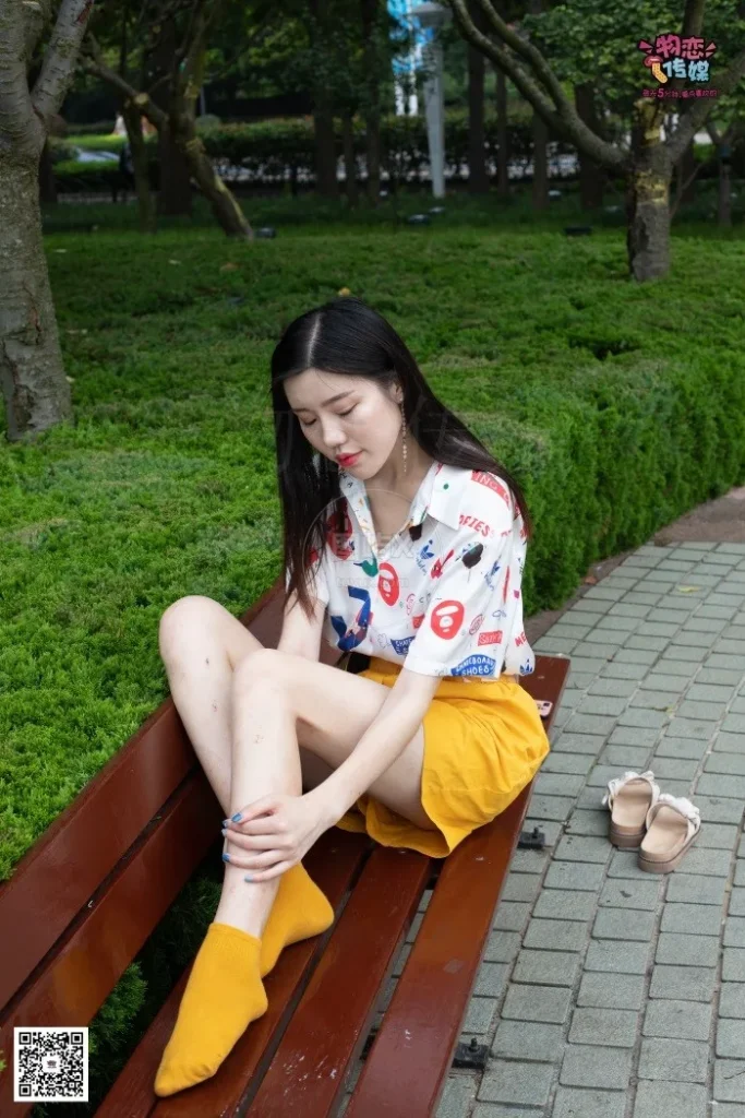 物恋传媒 NO.036 和鞋子说拜拜~ [169P-1V-1.5GB]-图屿X