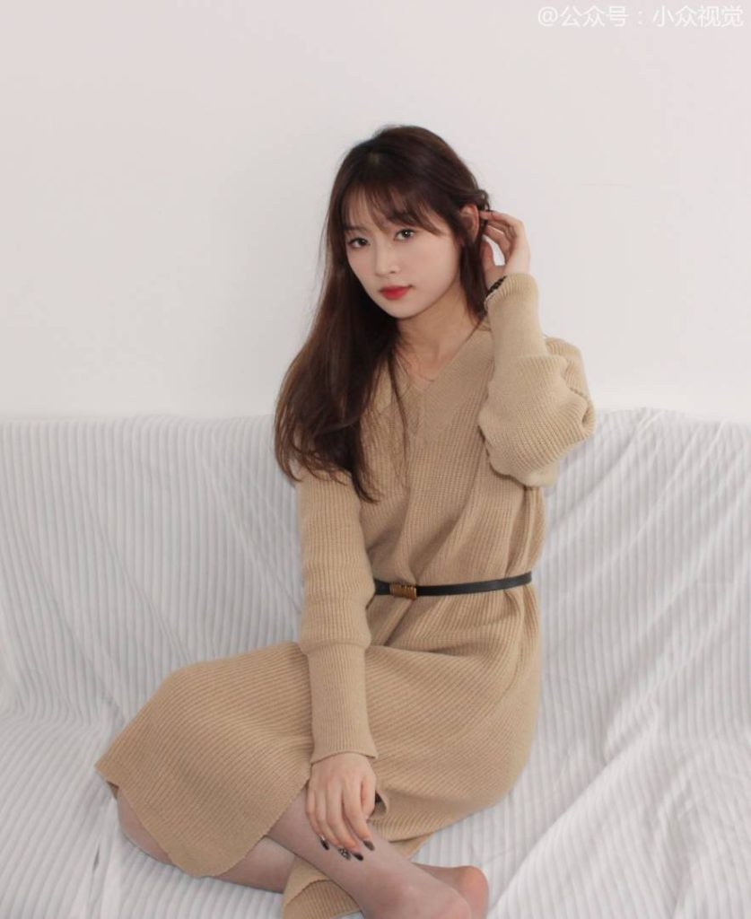 小众视觉 002-蓉蓉 [141P-1V-1.6G]-图屿X