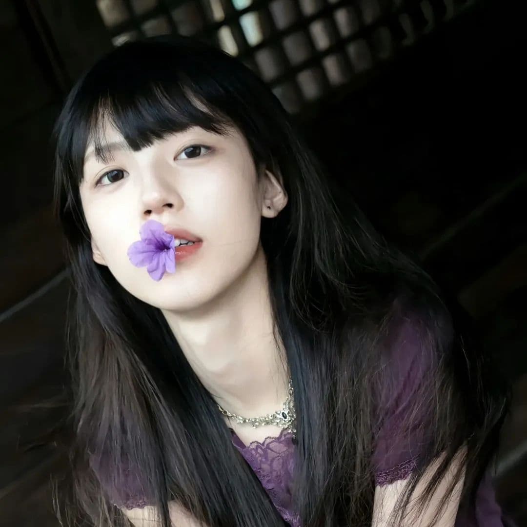 2025女生头像-图屿X